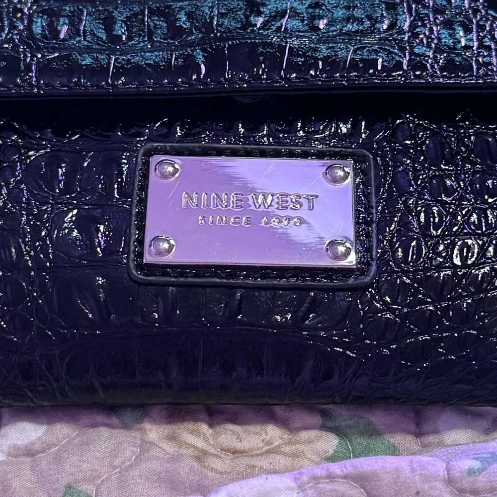 Nine West beautiful clutch,Crocodile,Croc,animal print Y2K,evening bag 12x7 NWOT